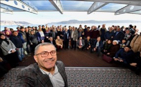 ÜSKÜDAR VALİDE SULTAN GEMİSİ ŞİİR HATTI OLDU