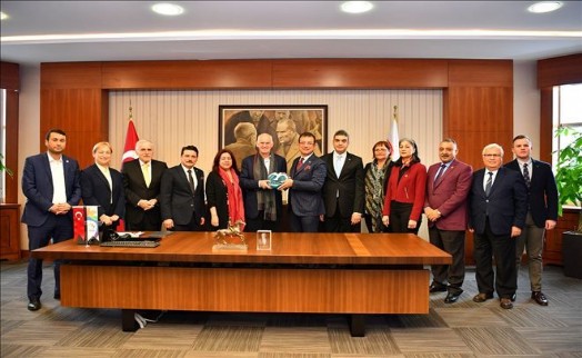 YUNANİSTAN ESKİ BAŞBAKANI PAPANDREU, İMAMOĞLU´NU ZİYARET ETTİ