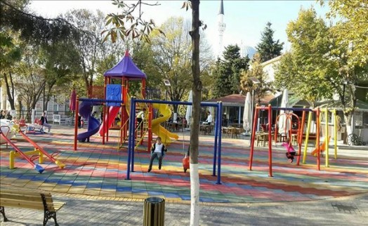 AVCILAR´DA AHMET YESEVİ PARKI TATİL KEYFİNE HAZIR