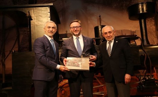 KAĞITHANE´DE ´KAYIP DEMİRYOLU´NUN HİKAYESİ KİTAPLAŞTIRILDI