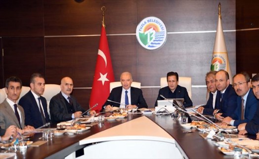 İBB Başkanı Mevlüt Uysal, Tuzla Belediyesi´ni Ziyaret Etti