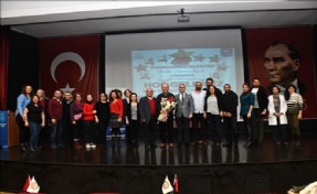 ALTAN ERKEKLİ: ?ÖĞRETMENİM HAYATIMA YÖN VERDİ?
