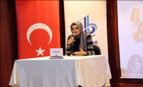 ?Bugünkü gençliğin asi olmasının altında sevgisizlik yatıyor?