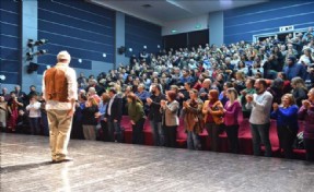 SANAT KENTİ AVCILAR´DA LEVENT ÜZÜMCÜ RÜZGARI
