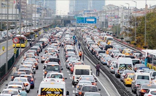 AVRUPA´NIN EN YOĞUN TRAFİKLİ ŞEHİRLERİ BELLİ OLDU