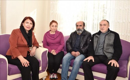 AVCILARLI GAZİ´NİN AİLESİNE BAŞKAN TOPRAK´TAN ZİYARET