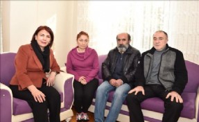 AVCILARLI GAZİ´NİN AİLESİNE BAŞKAN TOPRAK´TAN ZİYARET