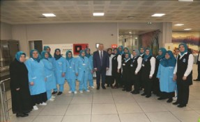 Eyüpsultan Belediyesi´nin Yemekhanesi´ne Tam Not