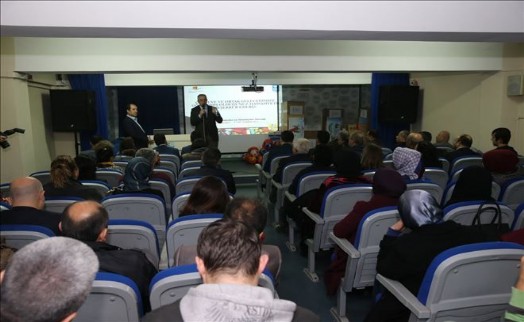 Eyüpsultan Belediyesi´nden ?Atık Pil´ Kampanyası