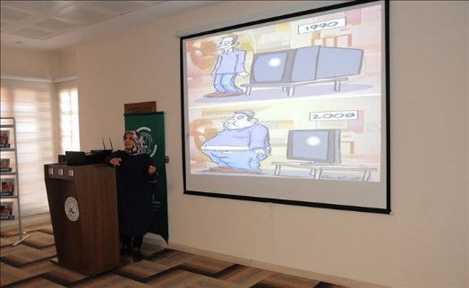 Gaziosmanpaşa´da İnternet Bağımlılığıyla Mücadele Ele Alındı