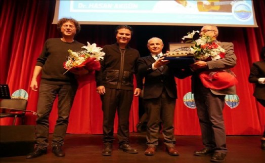 Ataol Behramoğlu Şiirleri Büyükçekmece´de Yankılandı