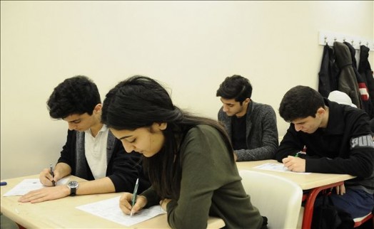 BEYGEM ÖĞRENCİLER KADAR AİLELERİN DE YANINDA