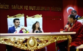 14 Şubat´ta 5 Dakikada Bir Nikah Kıyılacak