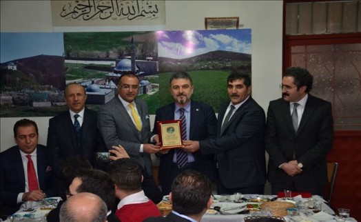Başkan Alatepe, Güzelkonak Kahvaltısına katıldı