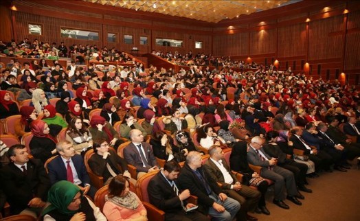 KÜÇÜKÇEKMECE´DE İSTİKLAL MARŞIMIZIN 97. YIL DÖNÜMÜ KUTLANDI