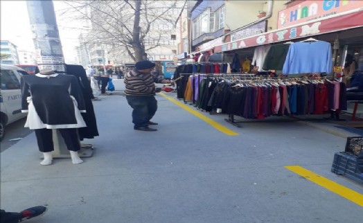 ESENYURT KALDIRIMLARINDA SARI ÇİZGİ UYGULAMASI