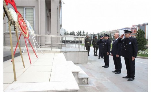 SULTANGAZİ BELEDİYESİ´NDEN '18 MART' VEFASI
