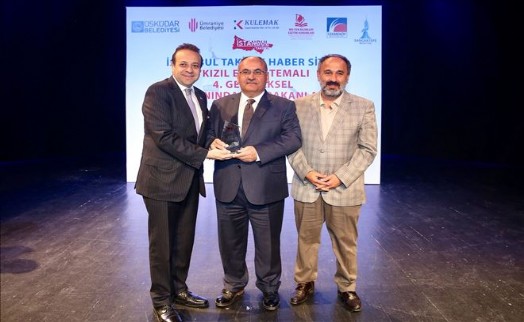 İSTANBUL TAKİPTE HABER SİTESİ´NDEN ÜMRANİYE BELEDİYESİ´NE ÖDÜL YAĞMURU