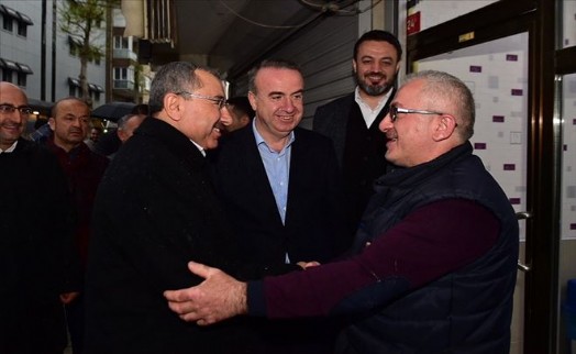 BAŞKAN ERDEM´LE ´ŞAFAK YÜRÜYÜŞLERİ´ TAM GAZ DEVAM EDİYOR