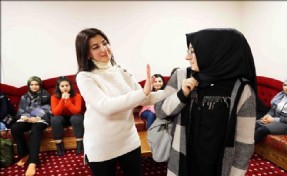 Bağcılar´da İstanbul hanımefendileri yetişiyor