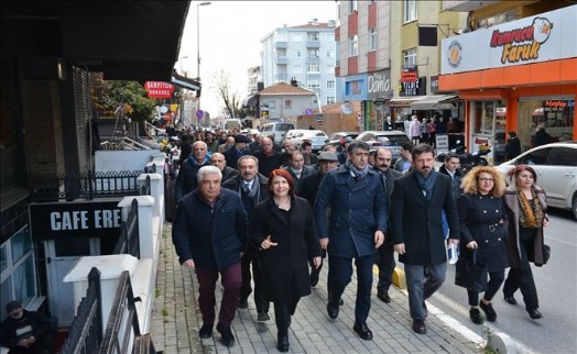 BAŞKAN TOPRAK´TAN DEMOKRASİ HİZMETİ