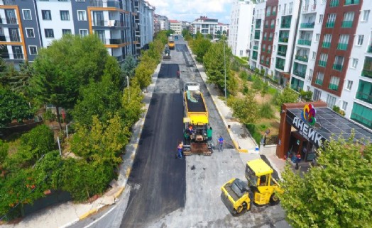 BEYLİKDÜZÜ’NDE SONBAHAR HAZIRLIĞI BAŞLADI