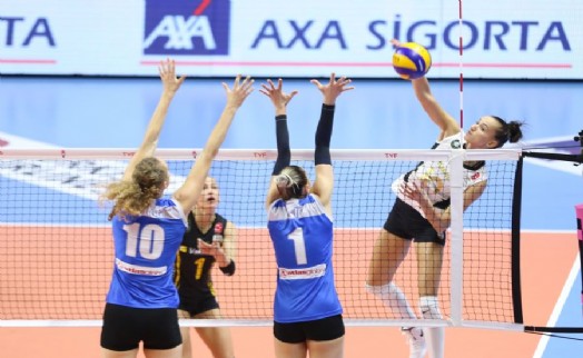 VAKIFBANK'TAN LİGDE DÖRDÜNCÜ ZAFER