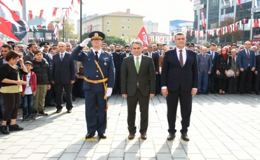 ESENYURT’TA CUMHURİYET BAYRAMI ÇOŞKUSU