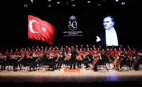 ULU ÖNDER ATATÜRK İSTANBUL’DA ANILDI