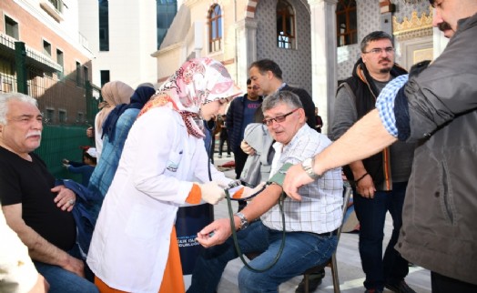 ESENYURT BELEDİYESİ’NDEN ÜCRETSİZ SAĞLIK KONTROLÜ