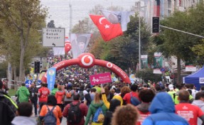 ‘‘İSTANBUL’U KOŞUYORUM” 2019 SEZONUNU VODAFONE İLE BEBEK’TE KAPATACAK