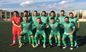 DUDULLUSPOR LİDERLİK KOLTUĞUNU BIRAKMADI