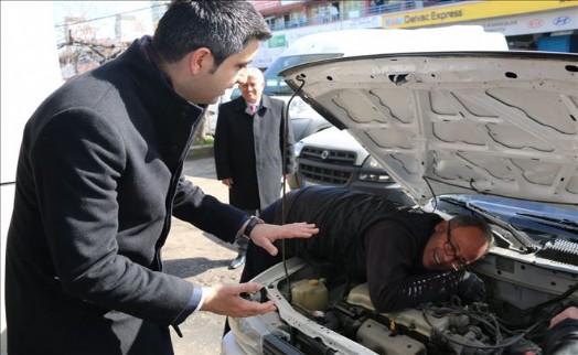 GÖKHAN YÜKSEL KARTAL OTO SANAYİ SİTESİ´NDE ESNAFI ZİYARET ETTİ