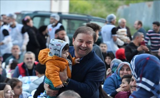 BİNLERCE MALTEPELİ ?SEVGİ SOFRALARI´NDA BULUŞTU