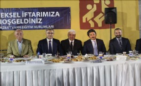 İLİM VE FAZİLET MEZUNLARI İFTARDA BULUŞTU