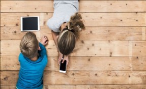 EBEVEYNLER DİKKAT! ÇOCUĞUNUZUN İNTERNET BAĞIMLISI OLMAMASI İÇİN ONLARLA VAKİT GEÇİRİN