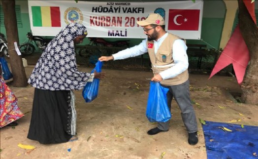 HÜDAYİ VAKFI 40 ÜLKEYE ULAŞACAK