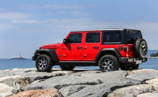 GELMİŞ GEÇMİŞ EN YETENEKLİ SUV: JEEP WRANGLER!