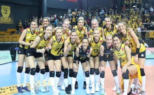 LİDER VAKIFBANK DURDURULMUYOR