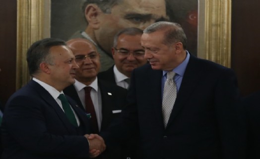 TİM’DEN MİLLİ DAYANIŞMA KAMPANYASI'NA 15 MİLYON TL’LİK DESTEK