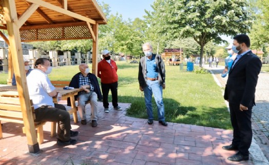 KAĞITHANE'DE YAŞLILAR BAYRAMI PARK VE BAHÇELERDE KARŞILADI