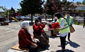 TUZLA BELEDİYESİ'NDEN 65 YAŞ VE ÜSTÜ VATANDAŞLARA BAYRAM SÜRPRİZİ