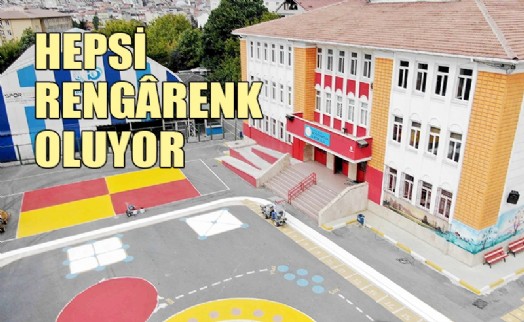 BAĞCILAR'DA OKULLAR BOYANIYOR