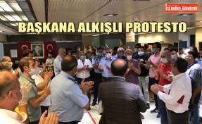 MEMURLARDAN BAKIRKÖY BELEDİYE BİNASINDA EYLEM