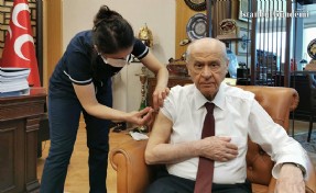 DEVLET BAHÇELİ: ‘TÜM HALKIMIZI AŞI OLMAYA DAVET EDİYORUM’