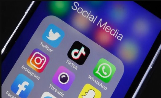 WhatsApp, Instagram ve Facebook çöktü