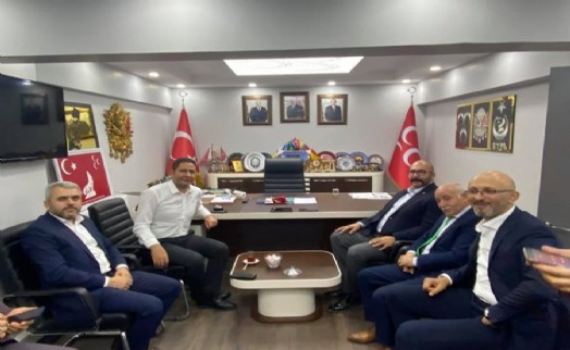 Tokat Milletvekili Yücel Bulut’tan MHP Arnavutköy’e ziyaret