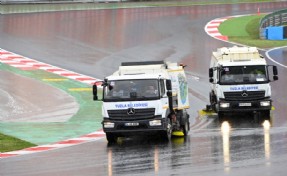 Formula 1’de Mercedes Tuzla Belediyesi’nin kamyonlarını paylaştı