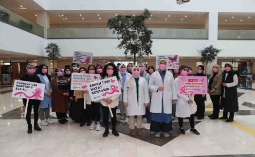Bağcılar’da meme kanserine dikkat çekmek için pembe maske taktılar