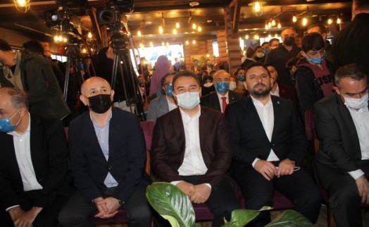 DEVA Partisi Arnavutköy’de Fatih Karabalık güven tazeledi